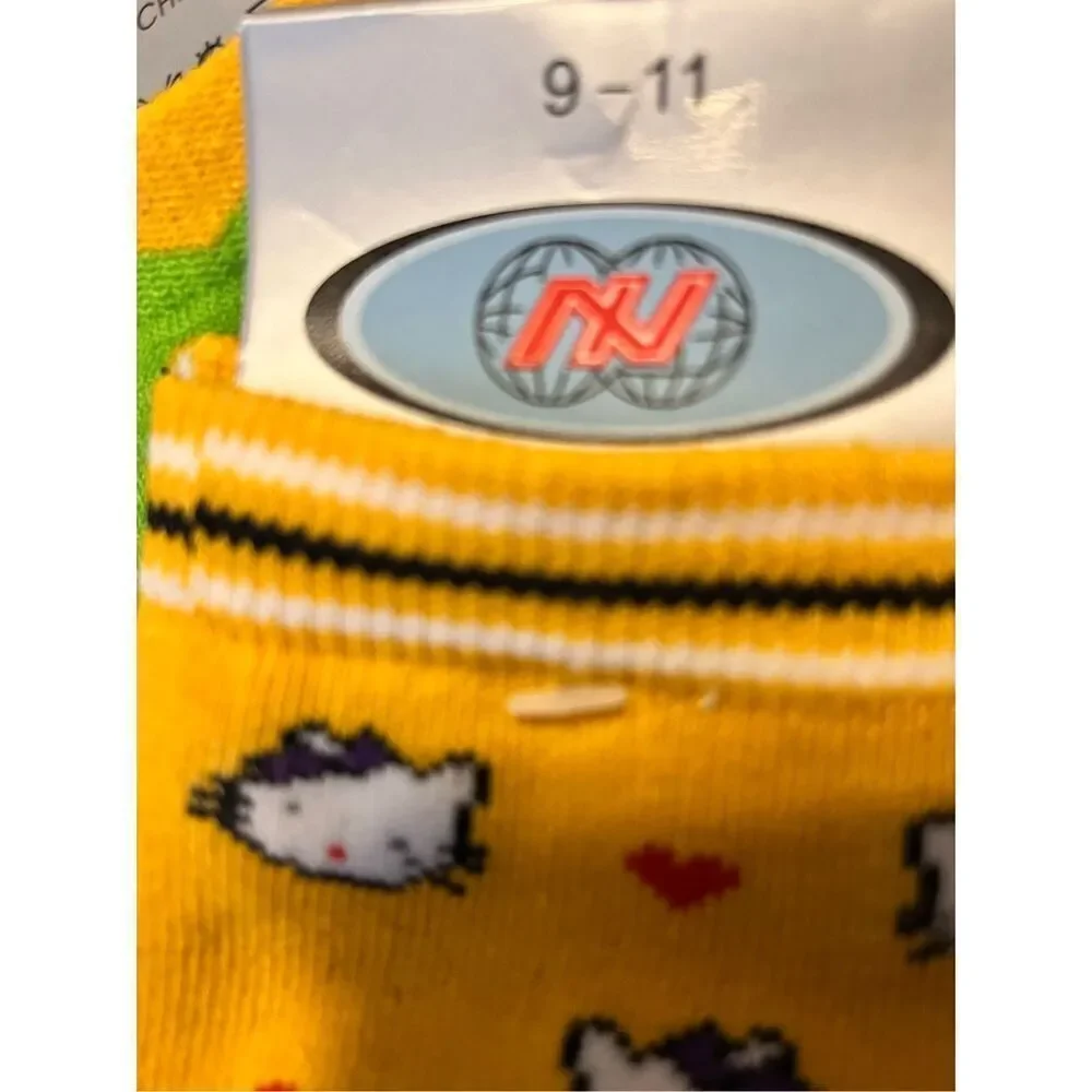 Brand New - 2-Pair Women’s Hello Kitty Ankle Socks Green Holiday and Yellow Ever
